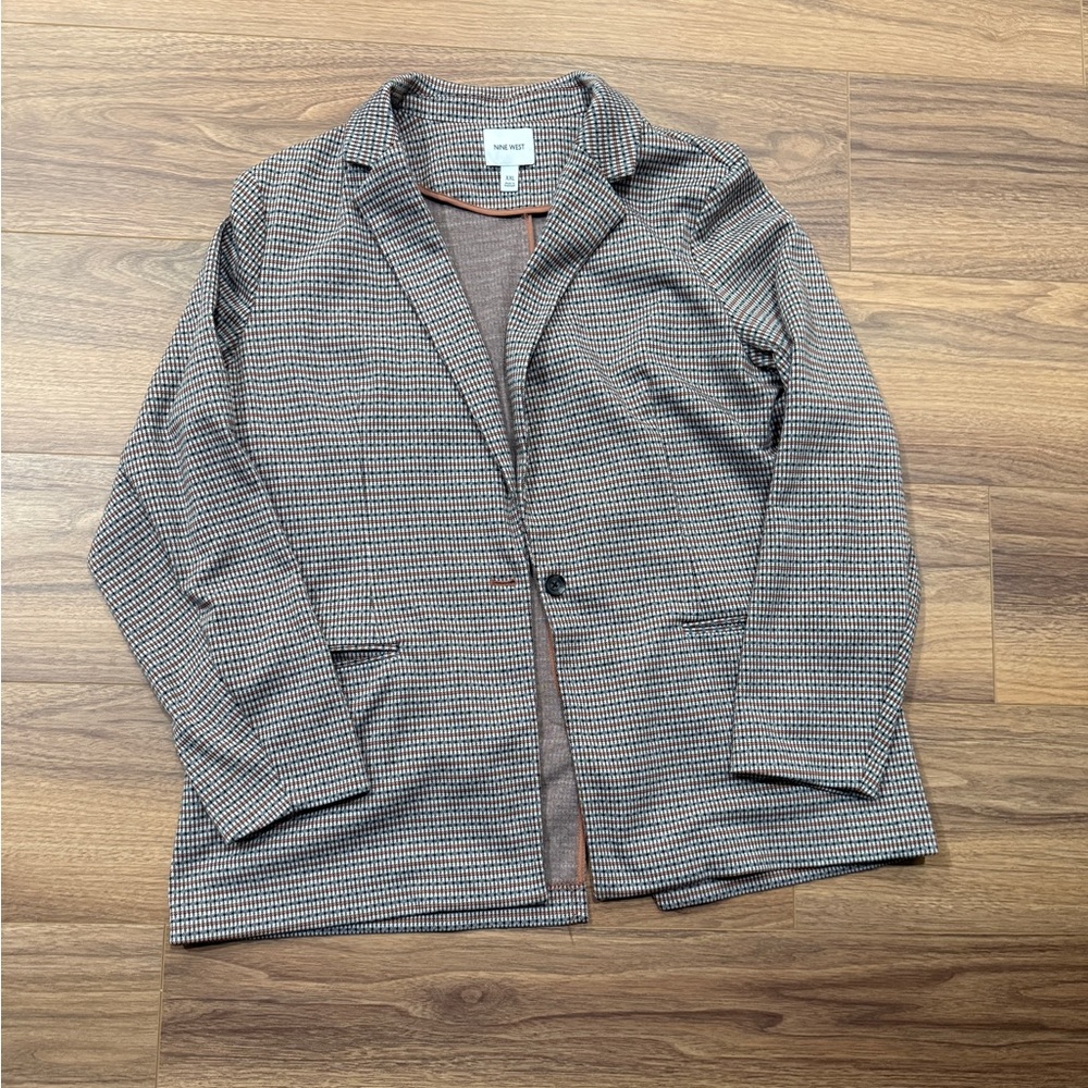 Brown and Black Houndstooth Blazer